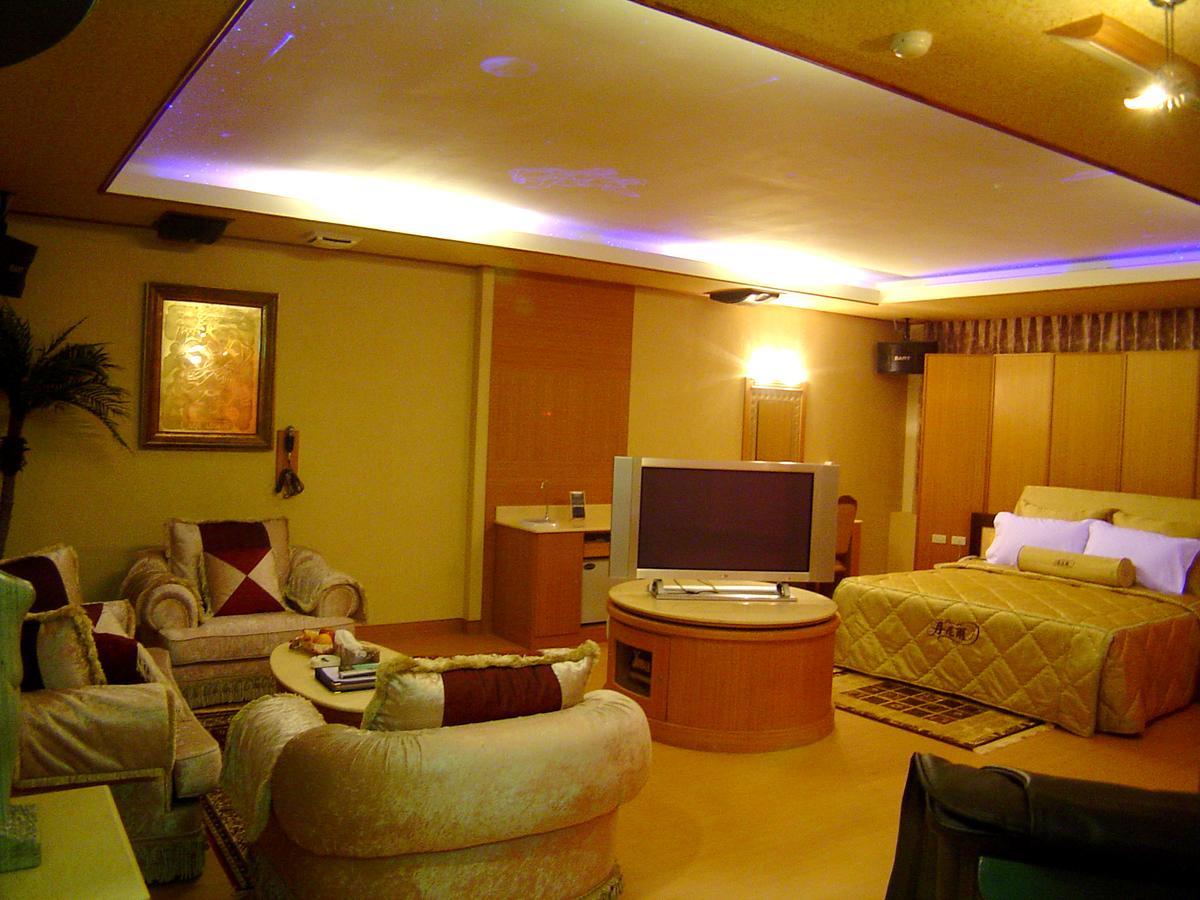 Daniel Spa Motel Pingzhen Exterior foto